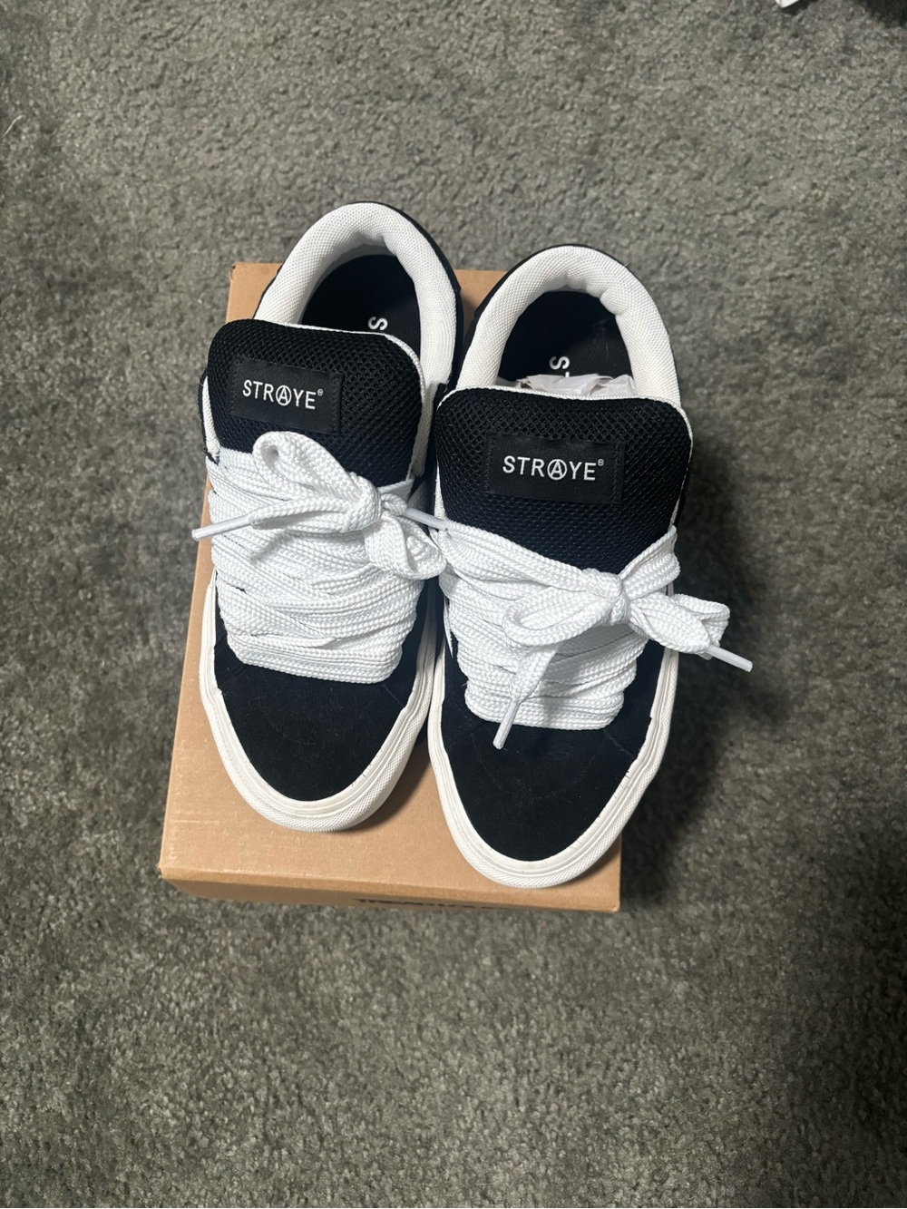 Mens Black & White Skate Sneakers